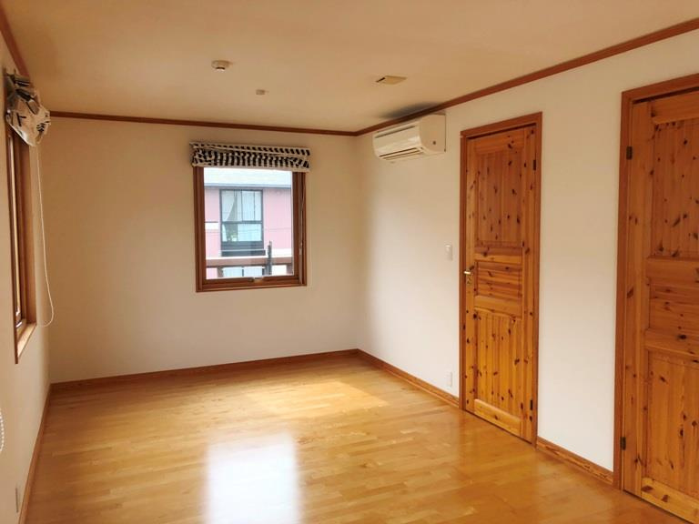 堀之内戸建の寝室