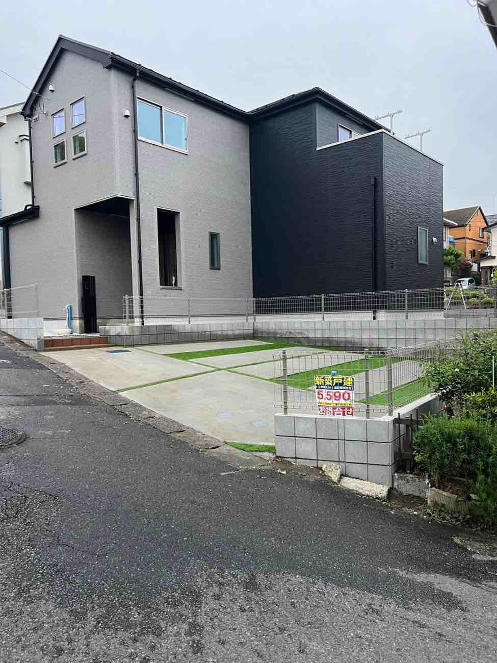【今月の特選】【２００万円値下げしました】横浜市港南区芹が谷１丁目〔長期優良認定　給付金対象〕新築戸建て