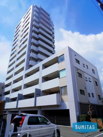 松山市土居田町にあります、2005年築の15階建マンションです♪