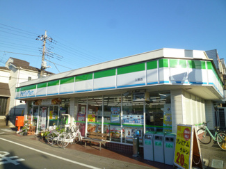 ファミリーマート 入曽店まで350m