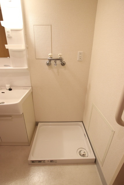 防水パン付の室内洗濯機置場
