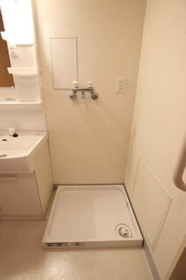 防水パン付の室内洗濯機置場