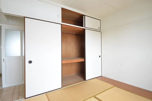 ビレッジハウス希望ヶ丘1号棟の収納|ビレッジハウスの同一物件・同一タイプの間取りの写真です
