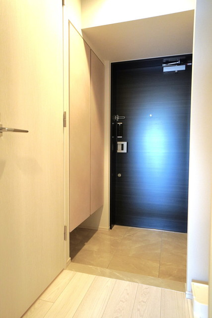 ルフォンプログレ西大井プレミアの玄関|※写真は同タイプ住戸です。
