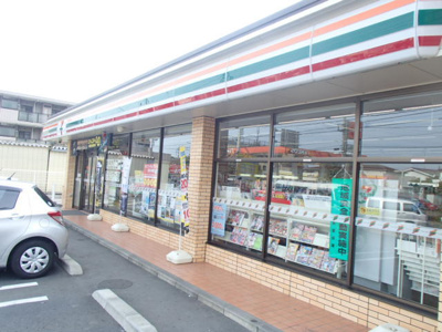 セブン-イレブン 西東京向台２丁目店まで550ｍ