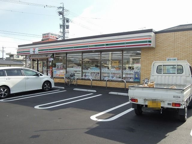 サウザンド，エムの周辺|セブンイレブンまで100m