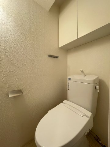 DIPS日暮里2のトイレ|ゆったりとした空間のトイレです