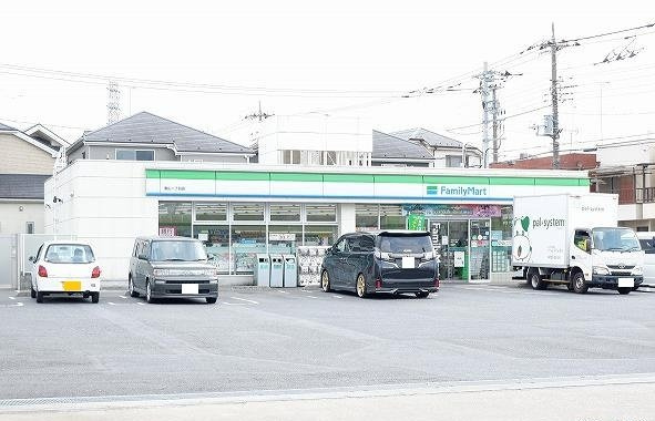 クレストールＫの周辺|ファミリーマート滝山一丁目店まで500m