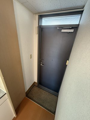 【玄関】 | レオパレス麻生