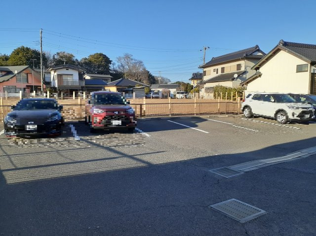 【駐車場】