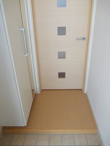 サンリットＢの玄関