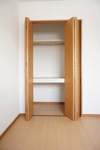 コンフォート岡小名Ａの収納