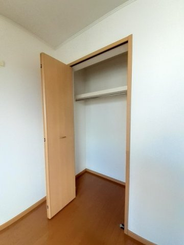 リヴァーパークⅡ　Ｄの収納