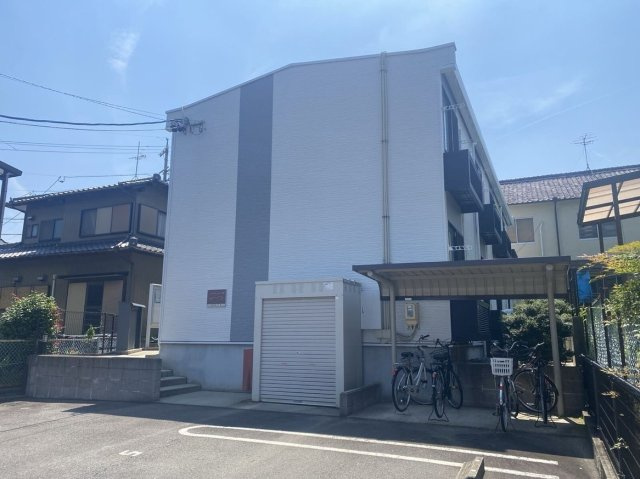 レオパレス土原の外観