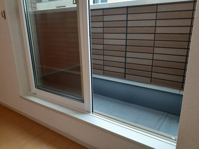 グランパルティⅢのバルコニー
