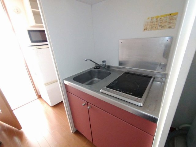 レオパレスアーバンビレッジ日吉のキッチン|シングルレバー設置