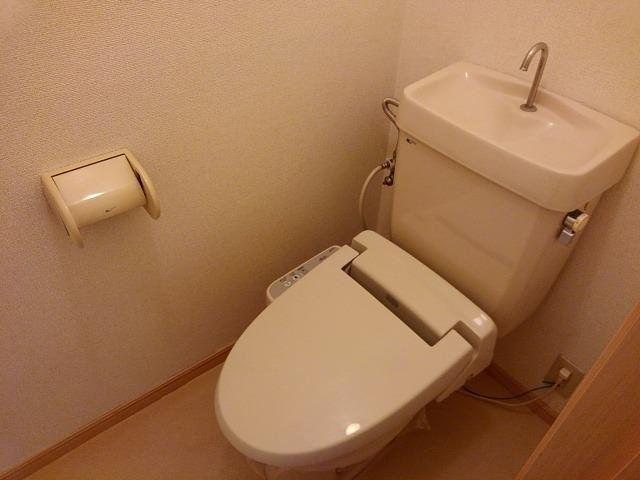 エルディム若月Ｅのトイレ