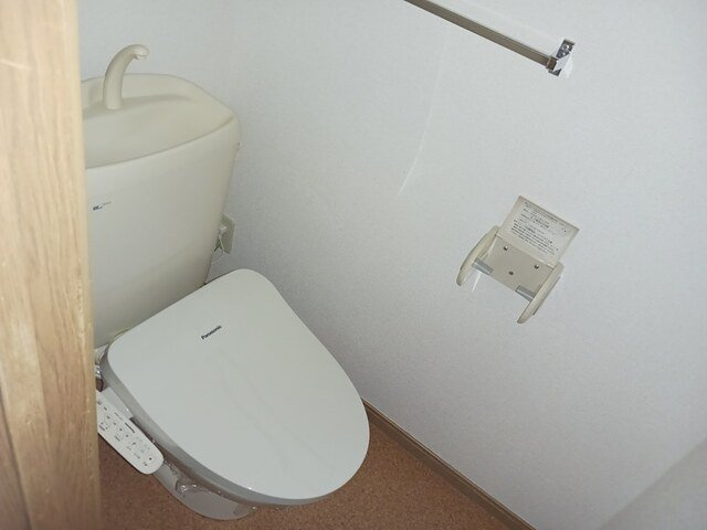 モーニング・グローリーのトイレ|ゆったりとした空間のトイレです