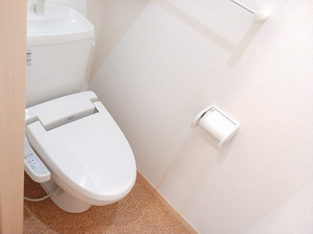 サニー　ＫⅤのトイレ|落ち着いた色調のトイレです