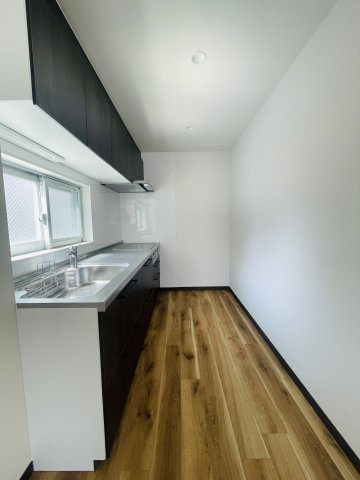 南千住2丁目中古戸建のキッチン