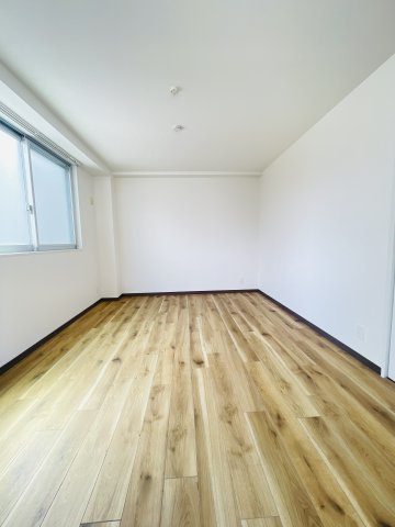 南千住2丁目中古戸建の寝室