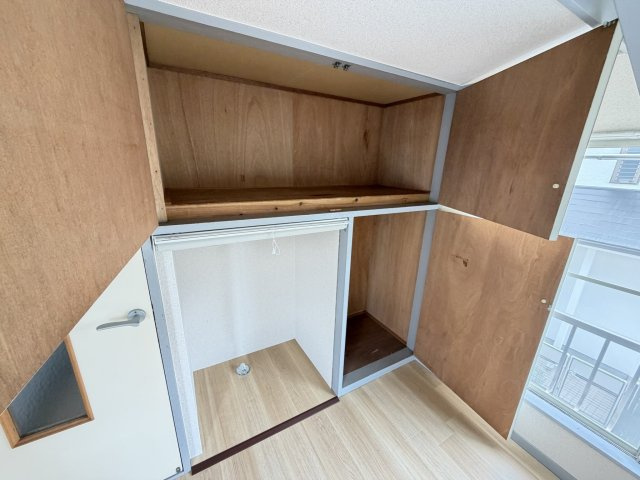 クレセント東元町の収納|こまごまとしたものを収納できそうですね