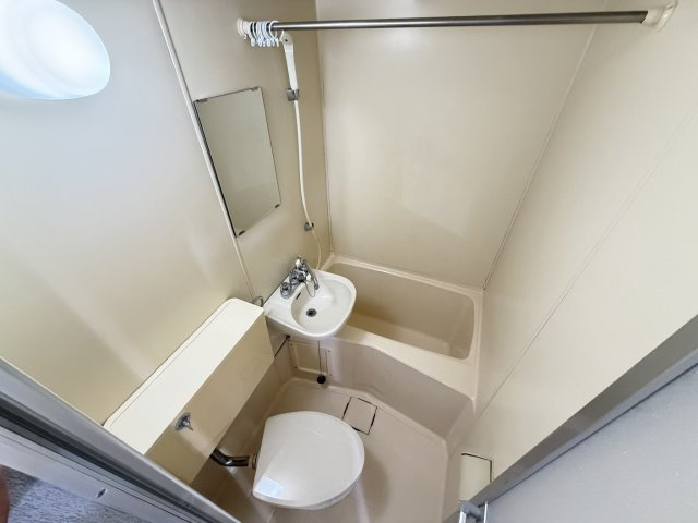 クレセント東元町の浴室|お風呂です