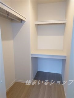 シャーメゾン可部南の収納|ウォークインクローゼット