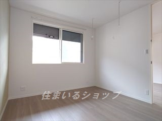 シャーメゾン可部南の寝室|室内物干し・シャッター雨戸あり