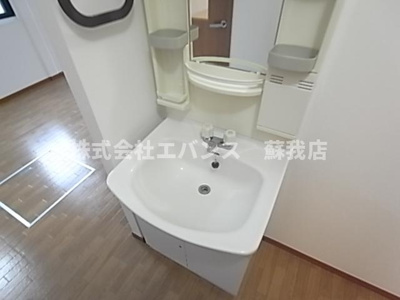 【独立洗面台】 | ファミール | 独立洗面台です