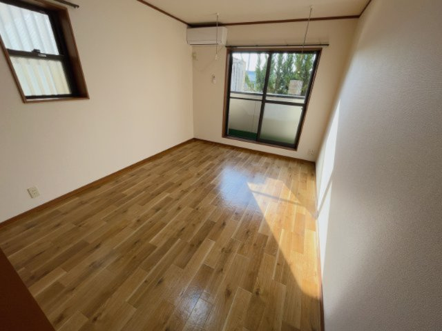 エクセル東浦の内装|別部屋同一間取りのお写真となります。