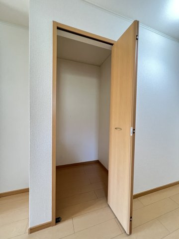 ソーレ（ｓｏｌｅ）の収納|廊下収納
