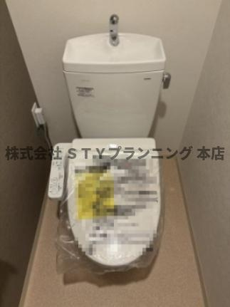 仲介手数料０円！LOC’S Shonaidoriのトイレ