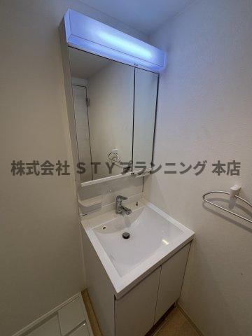 仲介手数料０円！LOC’S Shonaidoriの独立洗面台