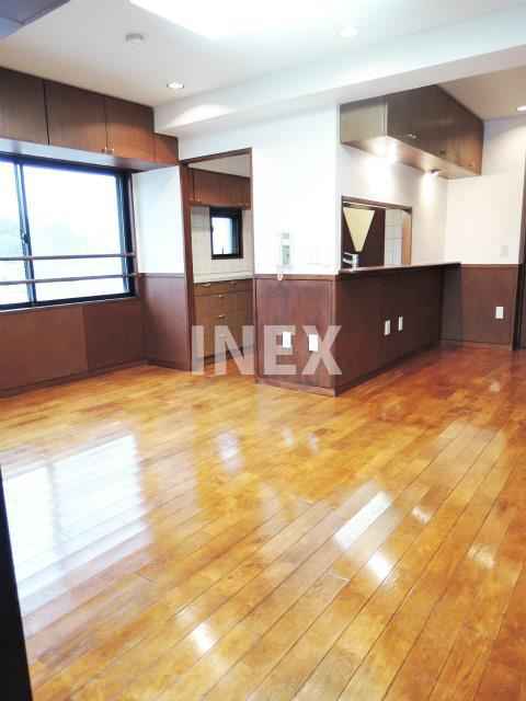 横浜市中区本牧町２丁目の賃貸マンションの内装