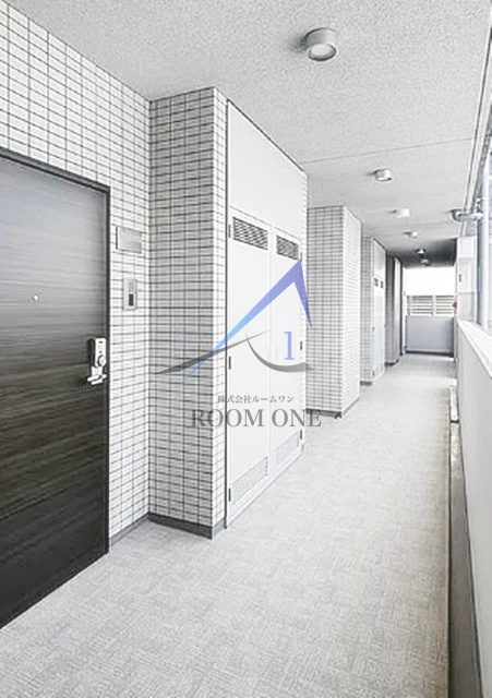 ガーラ・シティ新丸子駅前