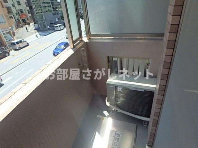 スカイコート新宿曙橋第２【おとり物件なし】#学生・社会人にオススメ！初期費用分割払いOK！のバルコニー