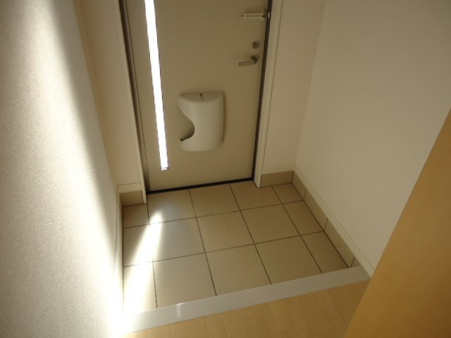クリスタルの玄関|玄関