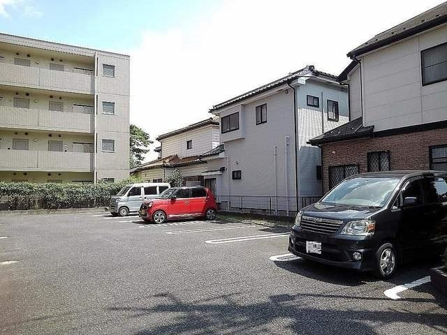 アビタシオン早稲田の駐車場|駐車場完備です