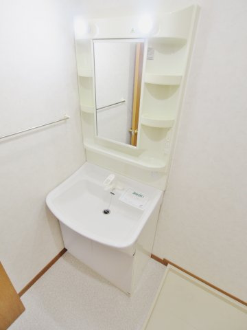 サンコーポミヤケの独立洗面台