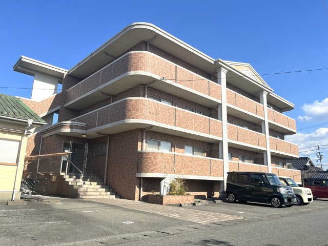 マンションティアラ