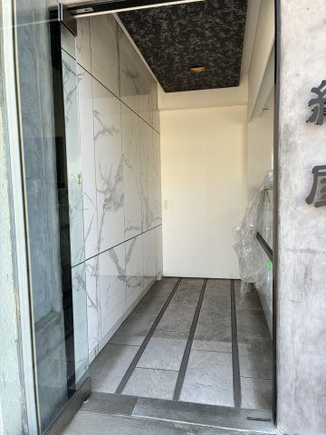 緑区六田店舗の内装