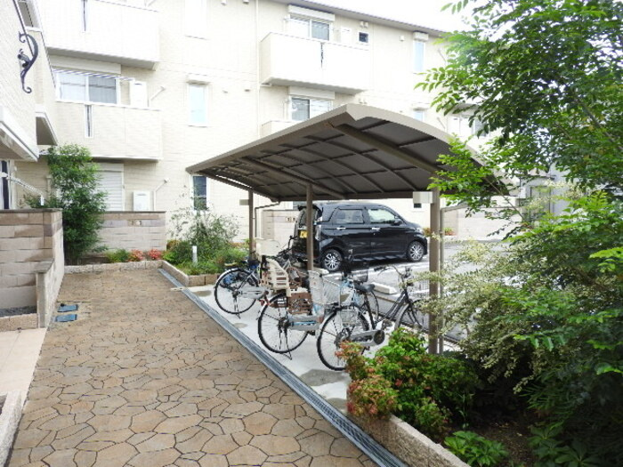 泉大津市上之町のハイツのその他