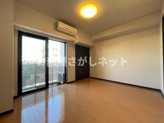 グラントゥルース王子【おとり物件なし】#学生・社会人にオススメ！初期費用分割払いOK！の居間・リビング