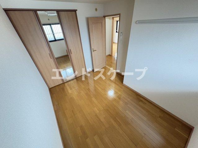 ウエスト・ヴィレッジの洋室|高崎、前橋のお部屋探しはエンドスケープまで！お客様の理想お聞かせ下さい♪