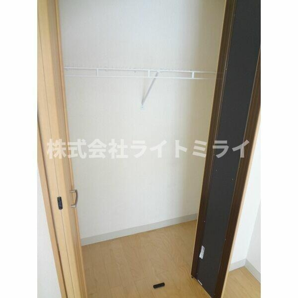 サンモールエイト小石川の玄関