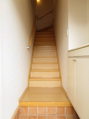 トムトック　Ⅲの玄関|明るい玄関です