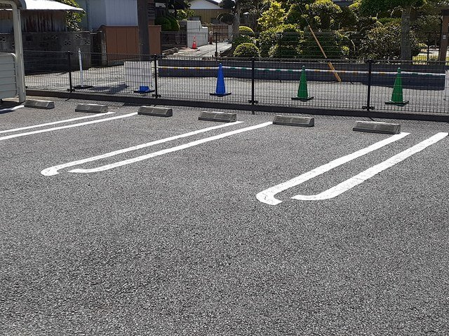 ジェントリーゼファーの駐車場|駐車場に車を止められます