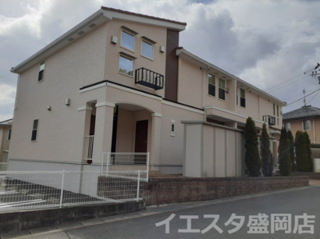 サニーの外観