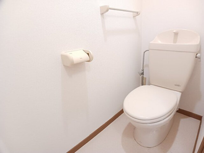 【トイレ】 | シャルマンヴィレッジ　Ａ | 清潔感のあるトイレです